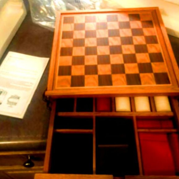 Wooden Checkers, Backgammon & Poker Set - Picture 2 of 11